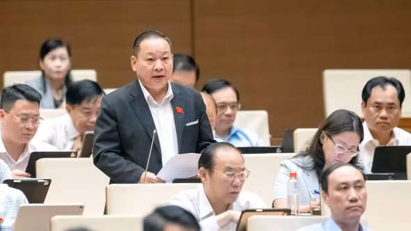 Đại biểu Quốc hội tỉnh Lào Cai đề nghị bổ sung người biết tiếng dân tộc thiểu số làm tuyên truyền viên pháp luật