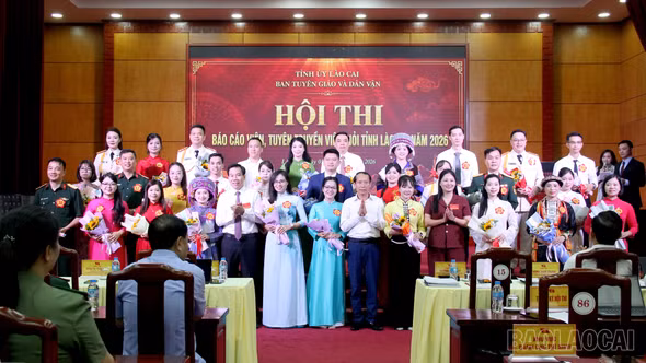 Khai mạc Hội thi Báo cáo viên, Tuyên truyền viên giỏi tỉnh Lào Cai năm 2026