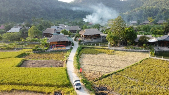 Nỗ lực thu hẹp khoảng cách phát triển vùng