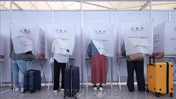 Hàn Quốc mở rộng quyền bầu cử cho người nước ngoài