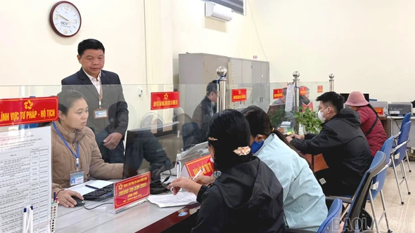 Không để "lỡ nhịp" trong hành trình số