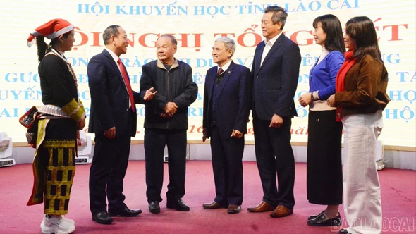 Hướng tới xã hội học tập