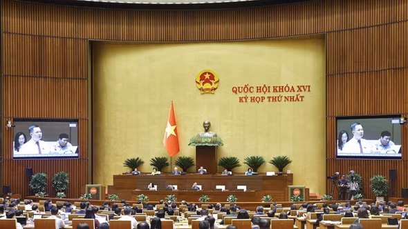 Ngày 21/4, Quốc hội tiếp tục thảo luận về kinh tế - xã hội và ngân sách nhà nước