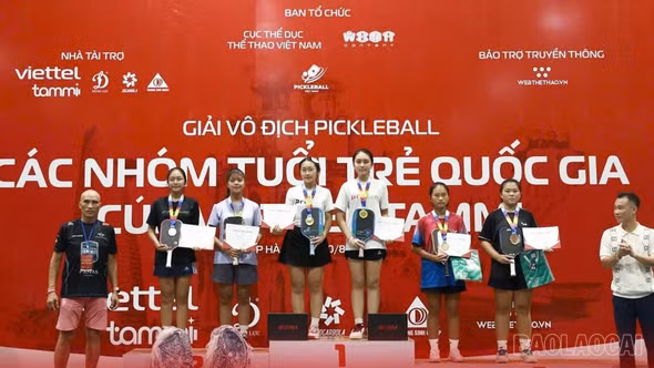 Pickleball trẻ Lào Cai bứt phá tại chặng 3, giành 4 huy chương quốc gia