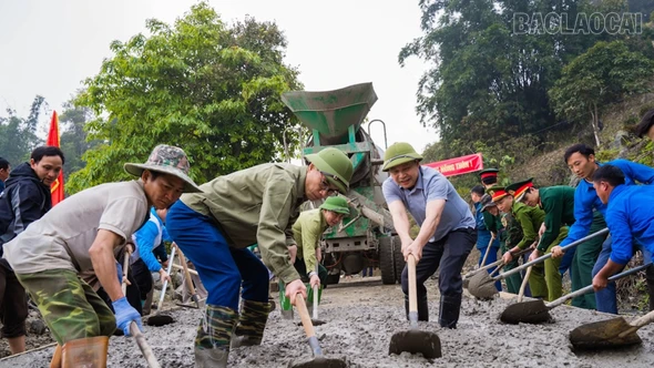 Cao Sơn tổ chức lễ phát động xây dựng nông thôn mới năm 2026