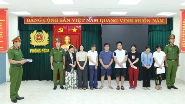 Bắt 9 nghi can lập 60 công ty 'ma' mua bán trái phép hóa đơn hơn 6.000 tỷ đồng