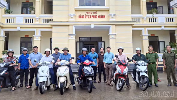 Phúc Khánh ra quân giải tỏa vi phạm hành lang an toàn giao thông