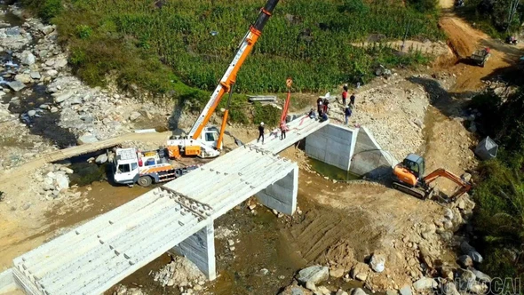 Sơn Lương sắp hoàn thành cầu Khe Trang, phục vụ hàng trăm hộ dân vùng cao