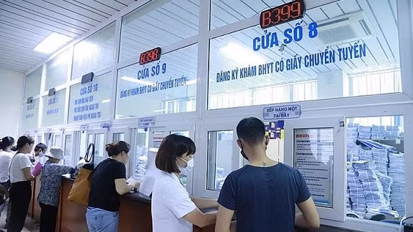 Nhiều chính sách mới có hiệu lực từ 1/7/2026: Mở rộng quyền lợi BHYT, siết truy xuất nguồn gốc hàng hóa, thi hành án tử hình bằng tiêm thuốc độc