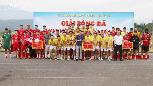 FC Phố Bản vô địch Giải Bóng đá thanh niên tỉnh Lào Cai năm 2025