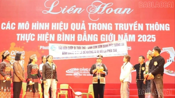 Thành công từ chuỗi liên hoan các mô hình sáng tạo trong truyền thông bình đẳng giới