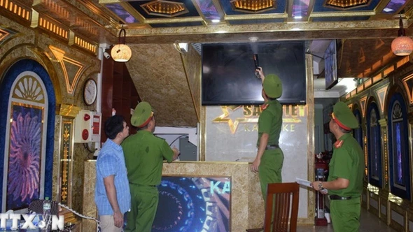 Quy định thủ tục về cấp giấy phép đủ điều kiện kinh doanh dịch vụ karaoke