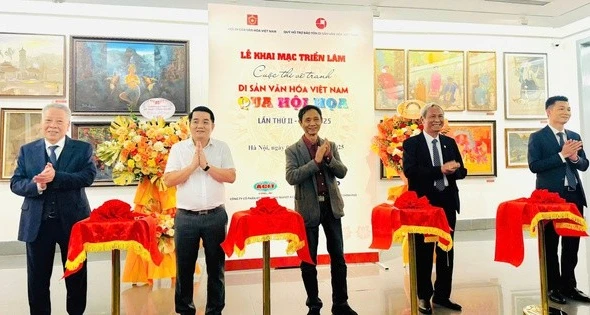 Khai mạc Triển lãm cuộc thi vẽ tranh 'Di sản văn hóa Việt Nam qua hội họa' lần thứ II năm 2025