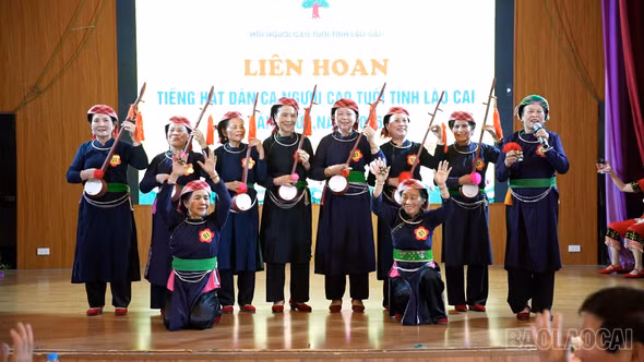 Sôi nổi Liên hoan tiếng hát dân ca người cao tuổi tỉnh Lào Cai năm 2026