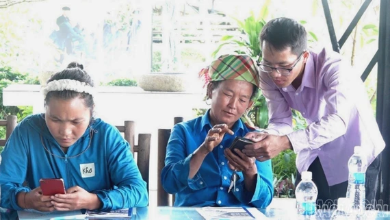 Thương mại điện tử - động lực phát triển cho hợp tác xã vùng cao