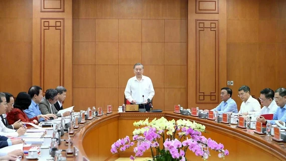 Giải quyết hiệu quả bài toán vừa phòng, chống tham nhũng, lãng phí vừa phát triển kinh tế-xã hội