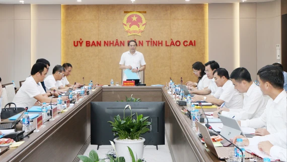 Ban Thường vụ Tỉnh ủy duyệt văn kiện Đại hội đại biểu Đảng bộ xã Mậu A và xã Bảo Thắng