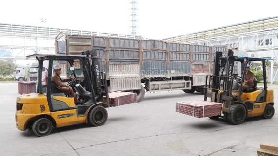 Chi nhánh Luyện đồng Lào Cai sản xuất đạt và vượt kế hoạch