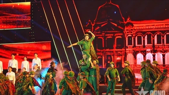 Lãnh đạo Đảng, Nhà nước dự Cầu truyền hình kỷ niệm 50 năm Ngày Giải phóng miền Nam, thống nhất đất nước