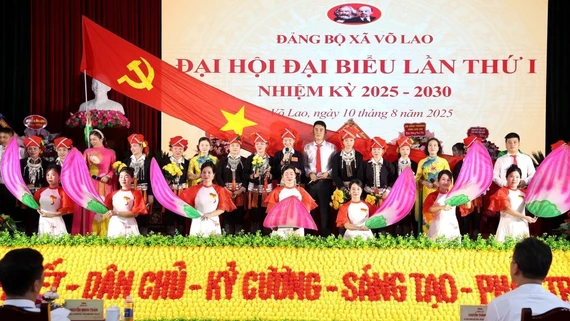 Ban Chấp hành Đảng bộ xã Võ Lao nhiệm kỳ 2025 - 2030.