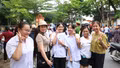 Sát cánh cùng sĩ tử 