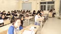 Cùng thí sinh "vượt vũ môn"