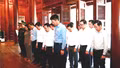 Đoàn đại biểu tỉnh Lào Cai dâng hương tưởng niệm Chủ tịch Hồ Chí Minh