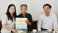Phó Chủ tịch UBND tỉnh Vũ Thị Hiền Hạnh thăm, tặng quà gia đình chính sách, người có công tại xã Bảo Yên