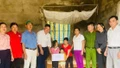 Người 'giữ lửa' đoàn kết ở thôn Mạ