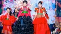 Thổ cẩm, khèn môi, váy xòe rực rỡ trên sàn catwalk