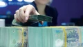 Vì sao lãi suất ngân hàng giảm liên tiếp?