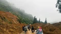 Thông tuyến bước 1 tại điểm sạt lở Km120, Quốc lộ 4D (Lào Cai - Sa Pa)