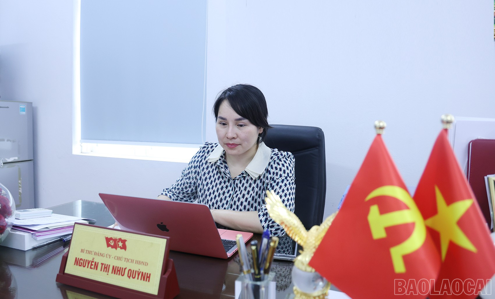 Đồng chí Nguyễn Thị Như Quỳnh, Bí thư Đảng ủy phường Xuân Tăng cho biết phương châm đề ra ngay từ đầu là thực hiện đến đâu, gọn đến đó. baolaocai-br_img-0175.jpg
