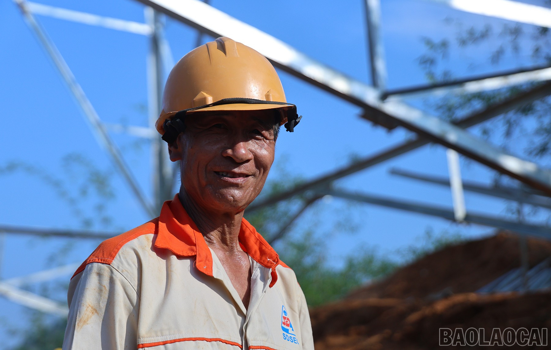 Mỗi ngày làm việc an toàn, hiệu quả là niềm vui lớn nhất với công nhân nơi đây. baolaocai-br_img-8194.jpg