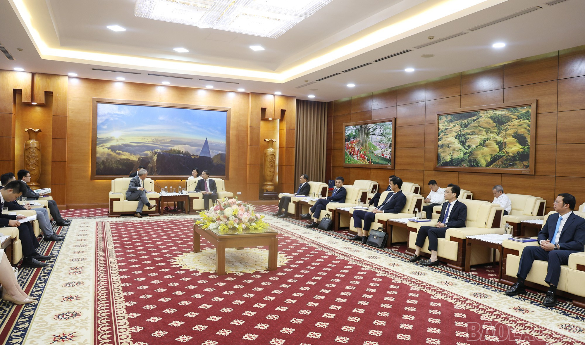 Quang cảnh buổi tiếp. baolaocai-br_img-9632.jpg