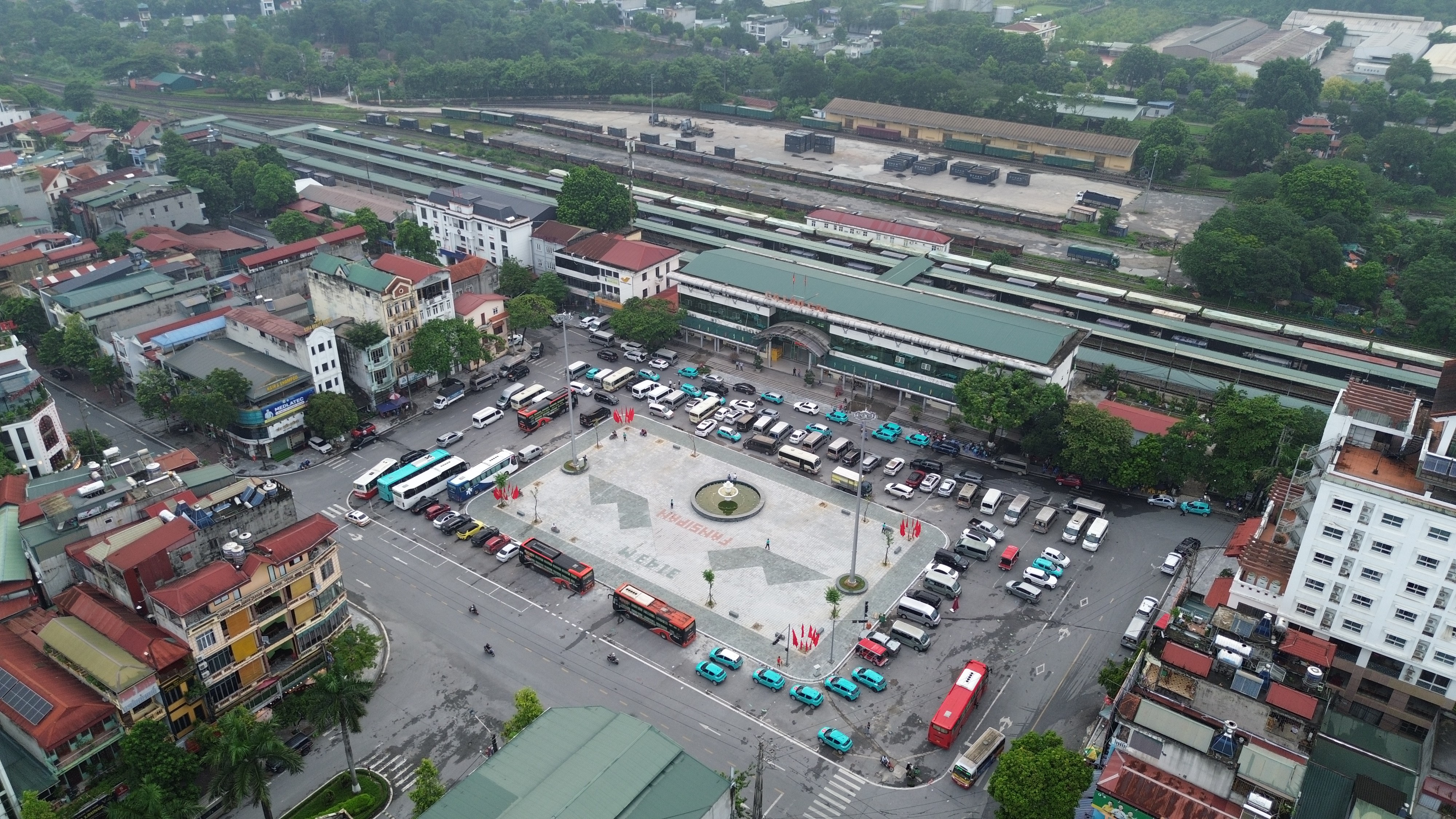 Ga Lào Cai điểm kết nối quan trọng trên tuyến đường sắt Côn Minh - Lào Cai - Hà Nội - Hải Phòng. dji-0206.jpg