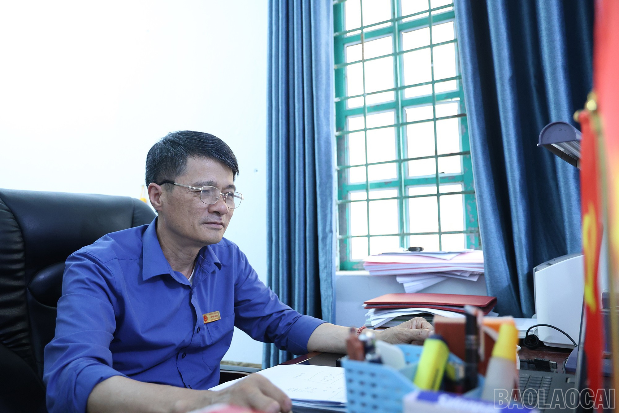 Đồng chí Hồ Viết Hùng, Chủ tịch UBND xã Cam Cọn. baolaocai-br_img-1241.jpg
