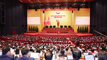 Phục vụ Nhân dân là mục tiêu tối thượng, để ý Đảng hòa quyện với lòng dân, vì cuộc sống ấm no, hạnh phúc của Nhân dân