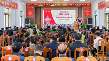 Cấp ủy đảng, chính quyền xã Đông Cuông cần tiếp tục đổi mới lề lối làm việc theo hướng sâu sát cơ sở, rõ trọng tâm, trọng điểm