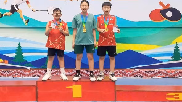  Gặp những tay vợt vàng tuổi thiếu niên 