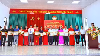 Hội nghị Thi đua yêu nước MTTQ Việt Nam và các đoàn thể chính trị - xã hội phường Văn Phú lần thứ Nhất