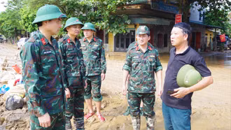 Bộ Chỉ huy Quân sự tỉnh huy động hơn 20.890 cán bộ chiến sĩ hỗ trợ khắc phục hậu quả bão lũ