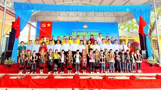 Ủy ban Mặt trận Tổ quốc tỉnh khởi công xây dựng công trình Trường Tiểu học Trần Phú B, xã Thượng Bằng La