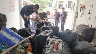 Chủ tịch UBND tỉnh Lào Cai chỉ đạo đẩy mạnh cao điểm đấu tranh ngăn chặn, đẩy lùi tình trạng buôn lậu, gian lận thương mại, hàng giả
