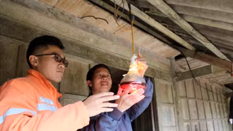 Bát Xát: Cấp điện trở lại cho 64% khách hàng toàn huyện