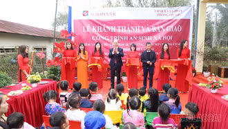 Agribank Lào Cai II bàn giao 2 công trình điểm trường tại Tả Phìn và Cao Sơn