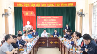 Hội nghị gặp gỡ các doanh nghiệp tại Khu Công nghiệp Tằng Loỏng