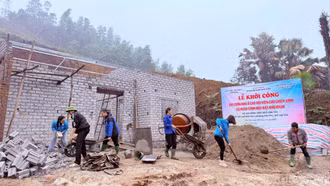 Đoàn kết - thi đua - chung tay vì người nghèo