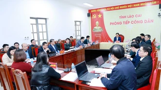 Bí thư Tỉnh ủy Trịnh Việt Hùng tiếp công dân tháng 11: Yêu cầu giải quyết xong kiến nghị của công dân trước ngày 31/12/2025