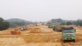 Thi công xuyên kỳ nghỉ các dự án, công trình giao thông trọng điểm